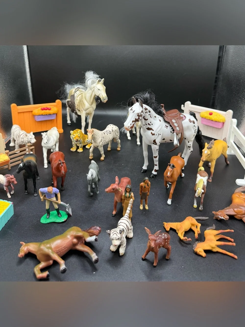 Animals Lot Various Brands Horses/Tigers/Deer/People